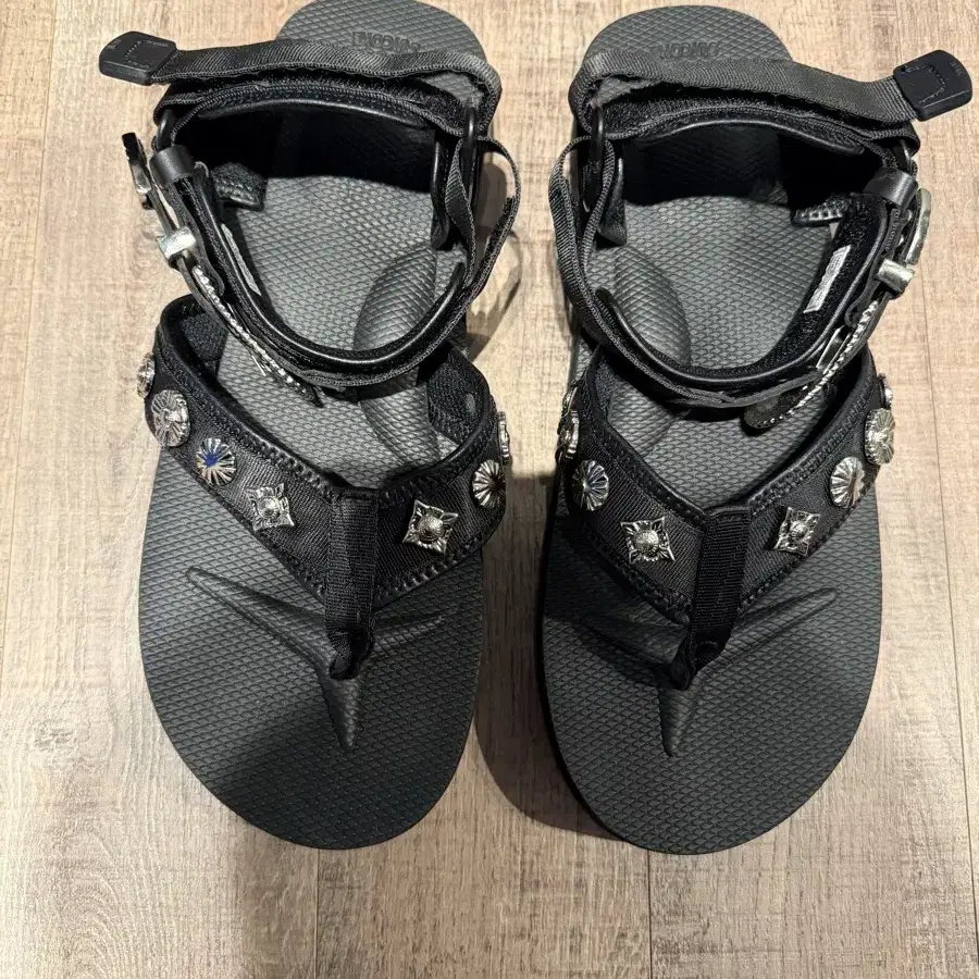 토가 수이코크 샌들 블랙 Toga x Suicoke Tono Sandal