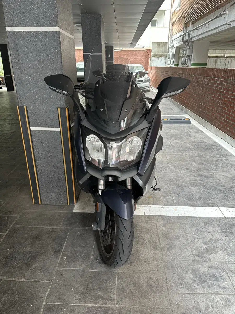 19년 c650gt  네이비컬러