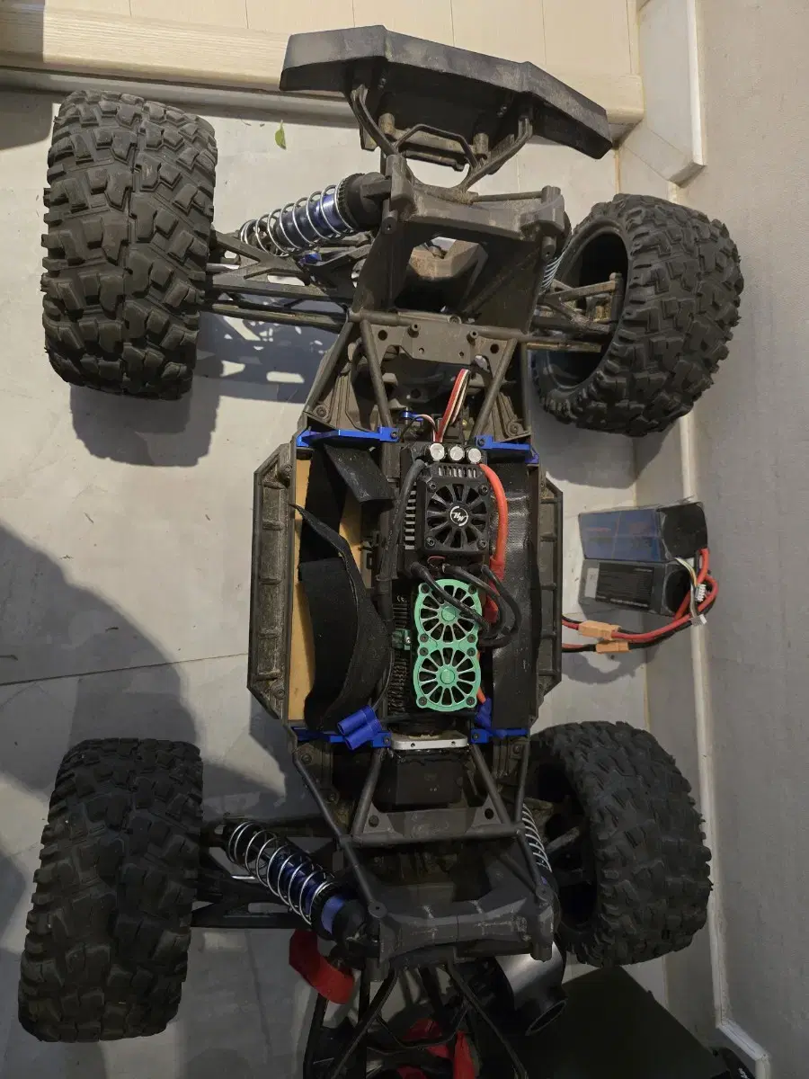 x-maxx8s 알씨카 판매합니다