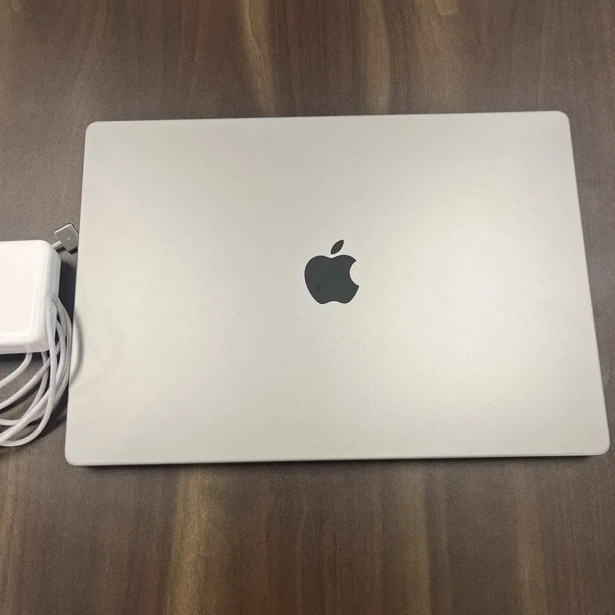 MacBook Pro 16-inch M2pro 16GB 512 sg (26/100%)