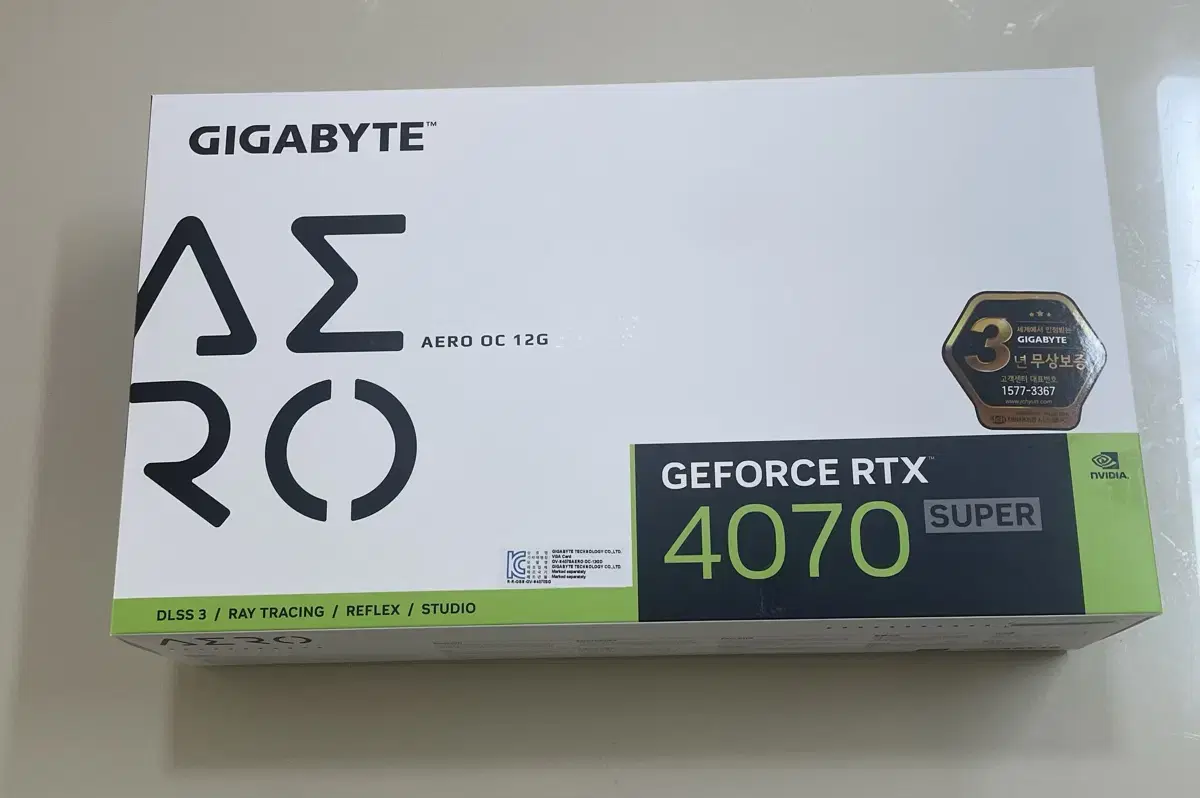 기가바이트 4070super aero