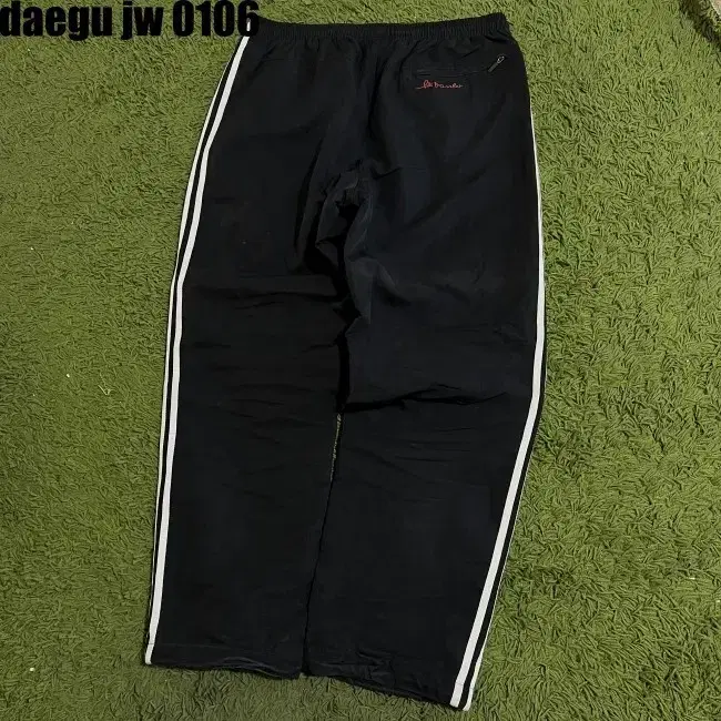 L ADIDAS PANTS 아디다스 바지