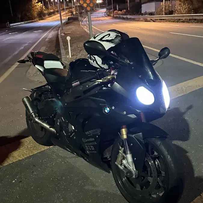 bmw s1000rr 12년식 판매합니다.