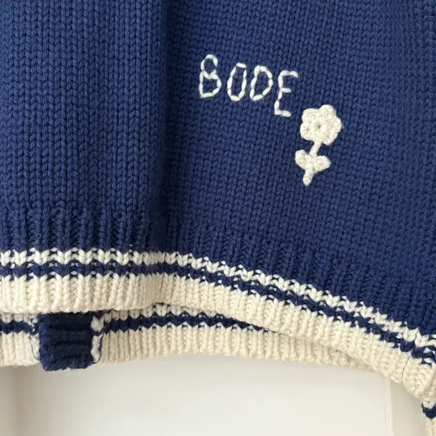 Bode meadow cardigan 보디 가디건 L사이즈