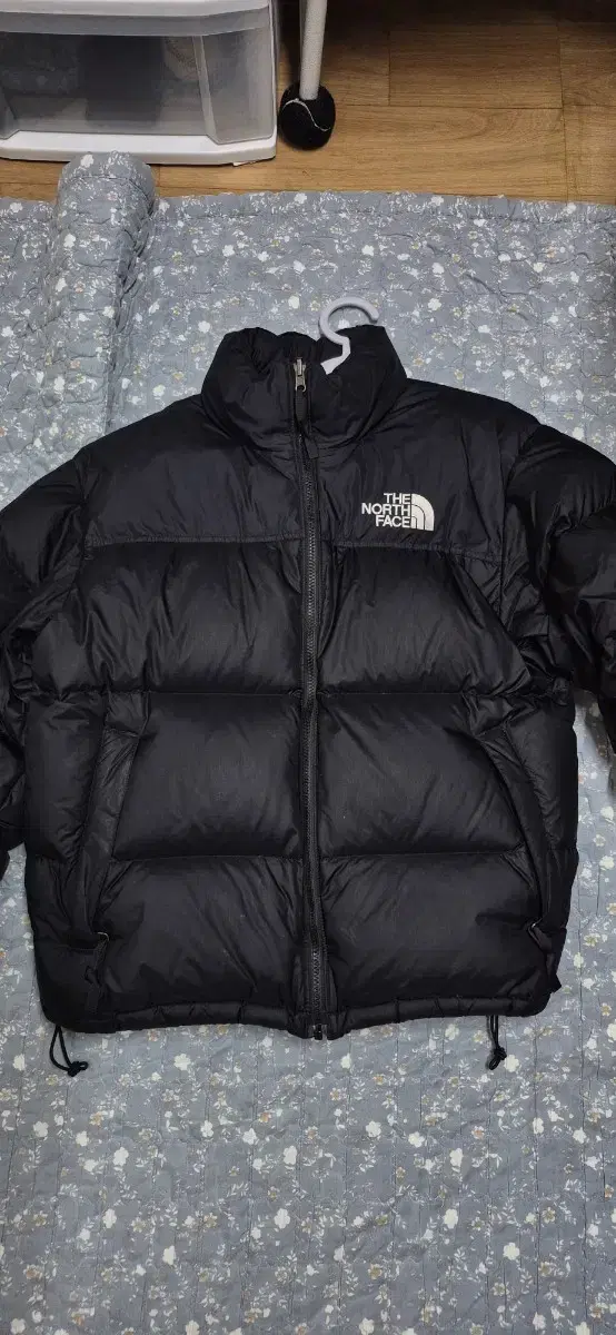 [L] The North Face Knopsie Black Short Padding