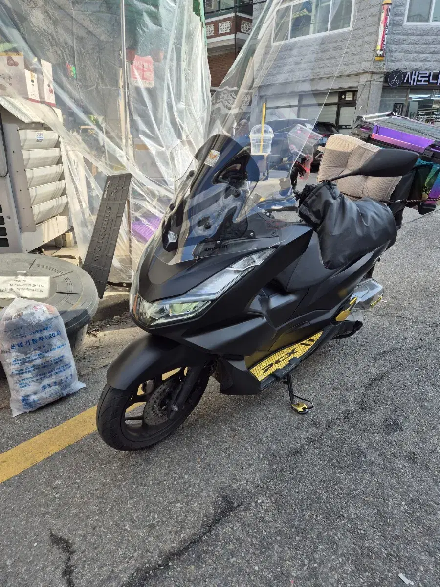 pcx125 23년식