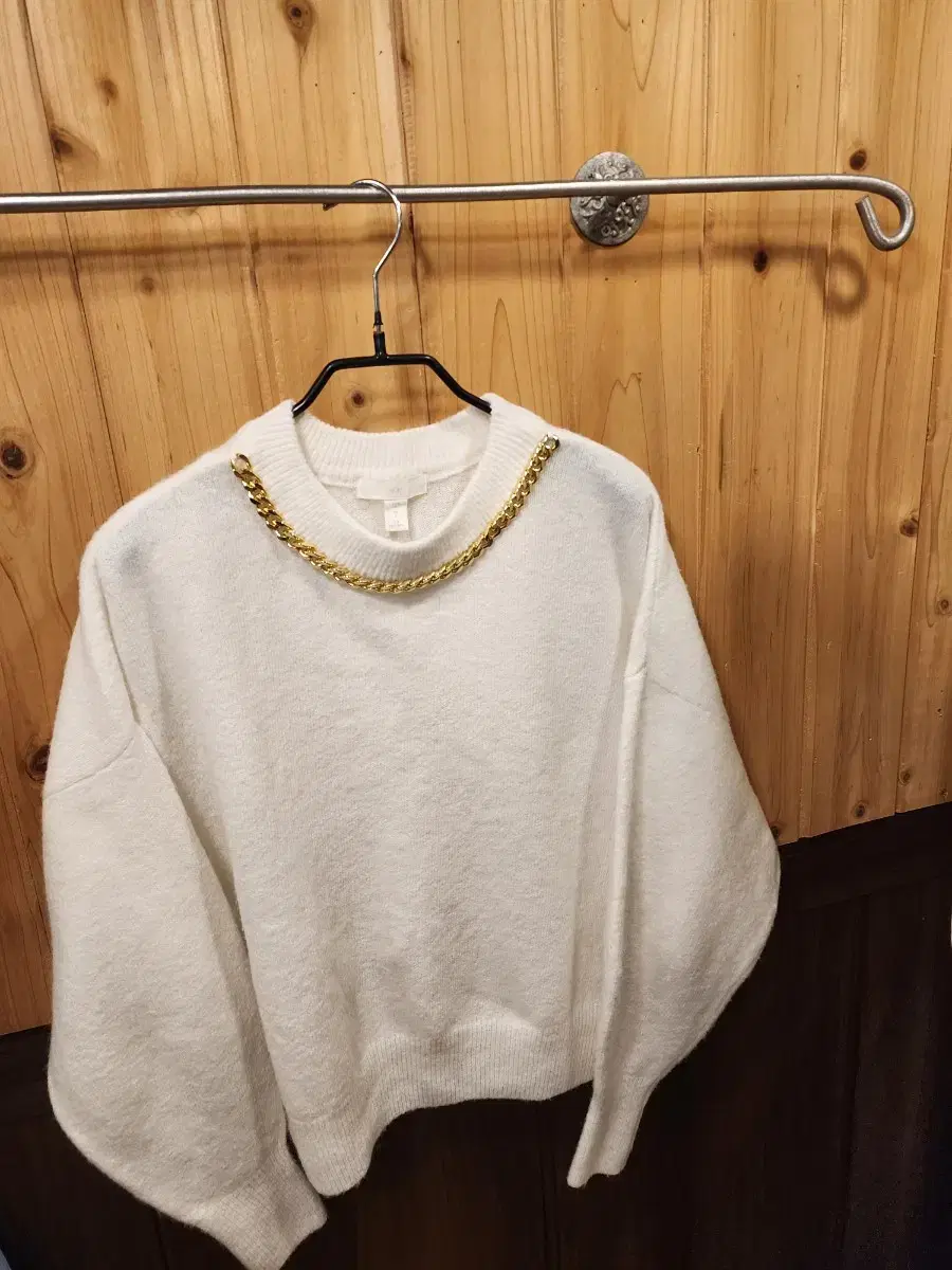 H.M Chain Necklace Point Boucle Knit (Naglan Vahn Cropped) S