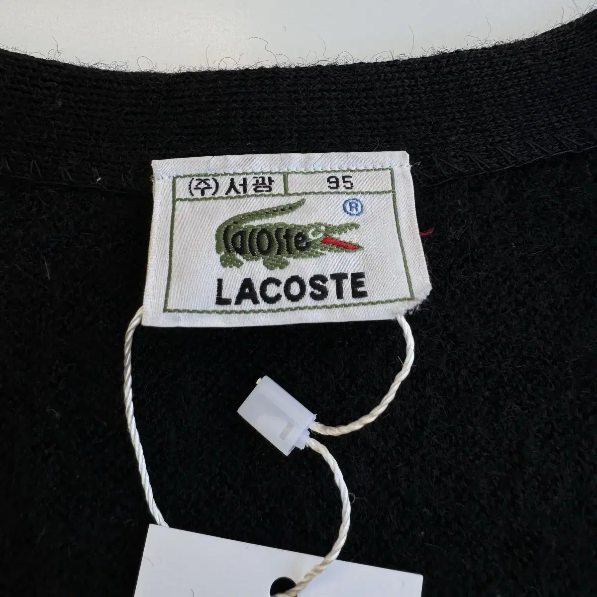 Lacoste  라코스테 자수 블랙 울 니트 가디건