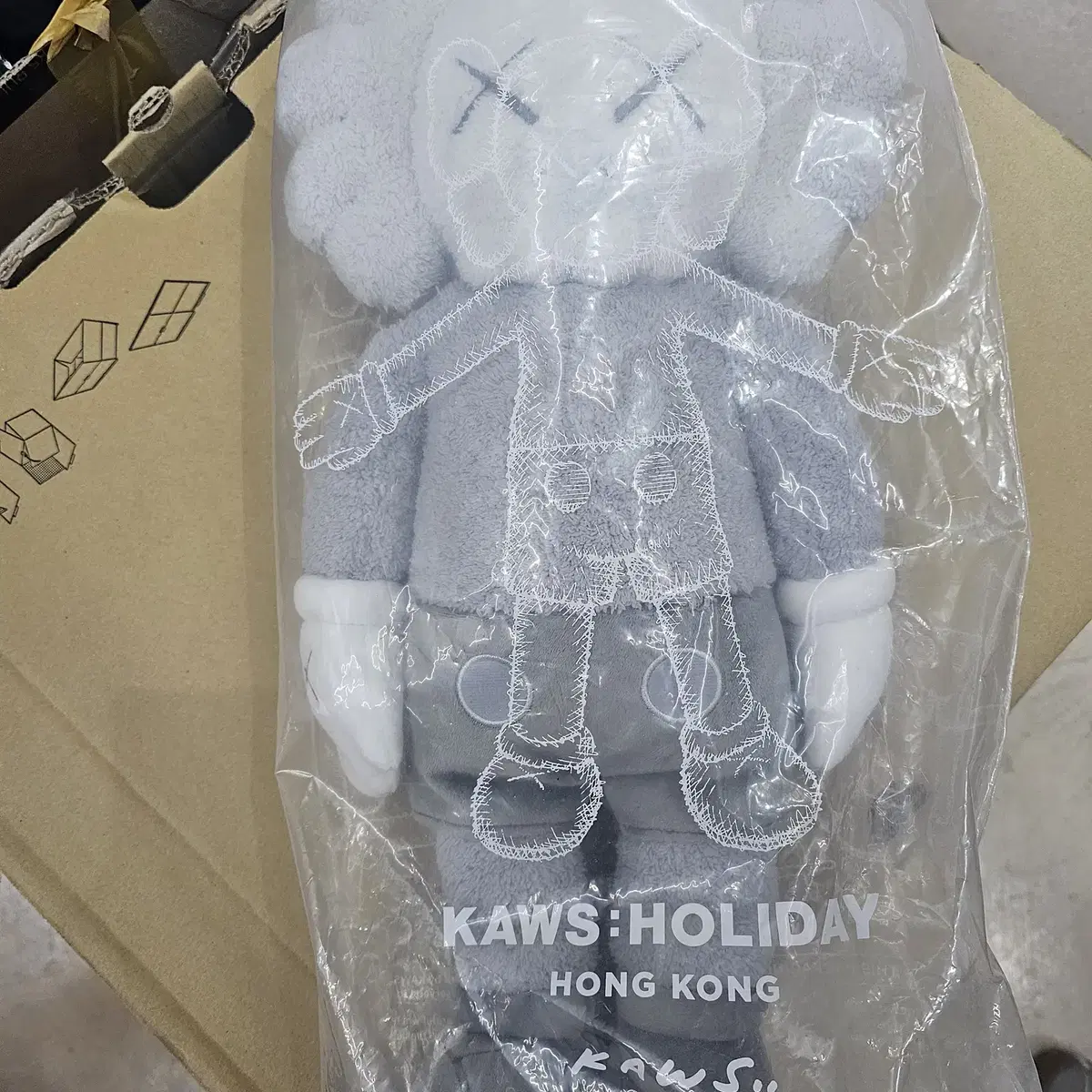 Kaws Holiday Hong Kong Plush 한정판 피규어 카우스