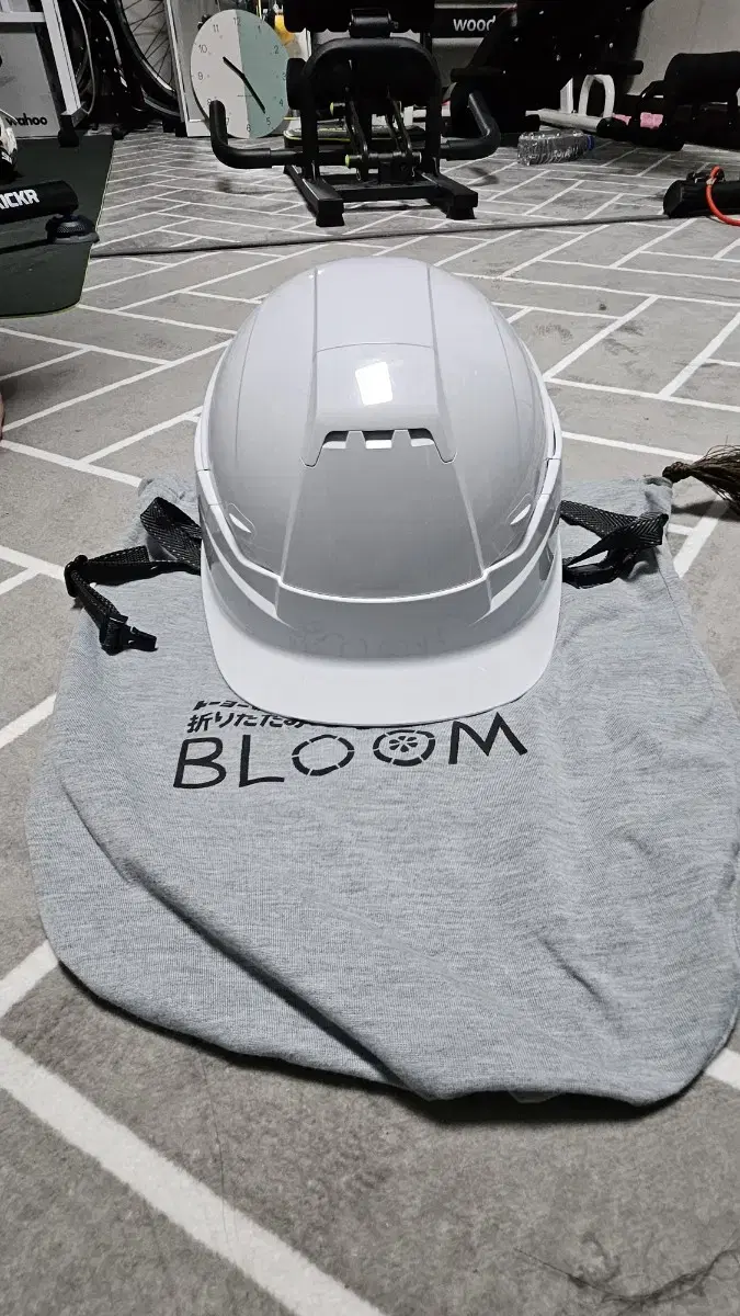 BLOOM 접이식 안전모 헬멧 (일본산 새제품)