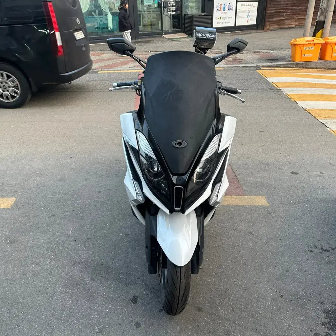 다운타운 st 125i 17년식 팝니다.