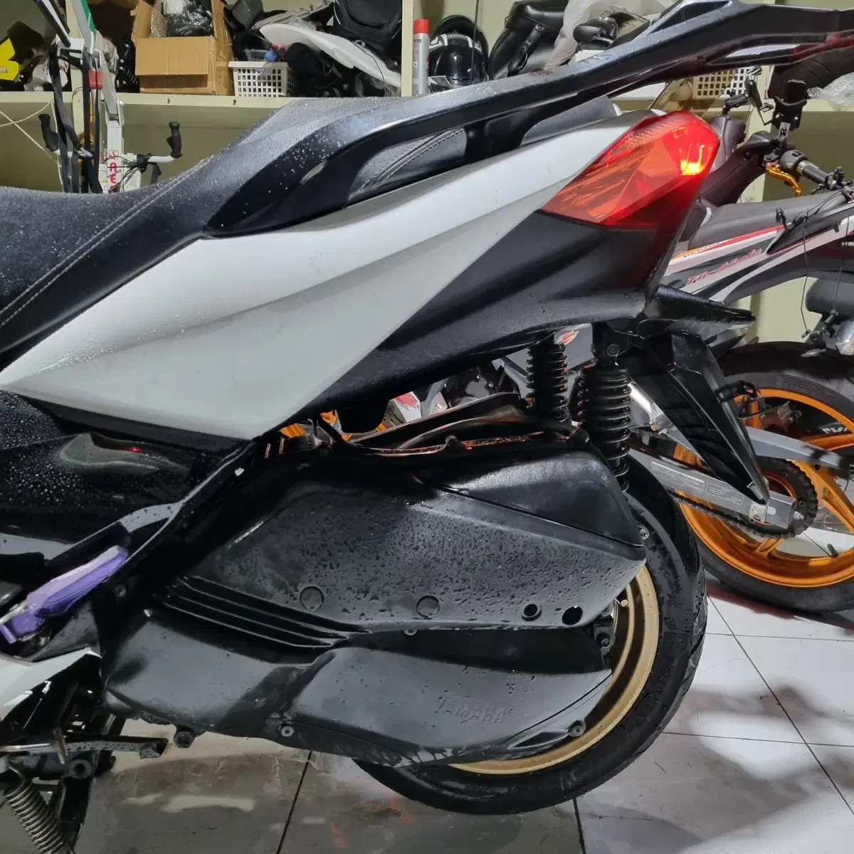 20년식 xmax300cc 부산경남창원울산거제 중고 오토바이 빅스쿠터