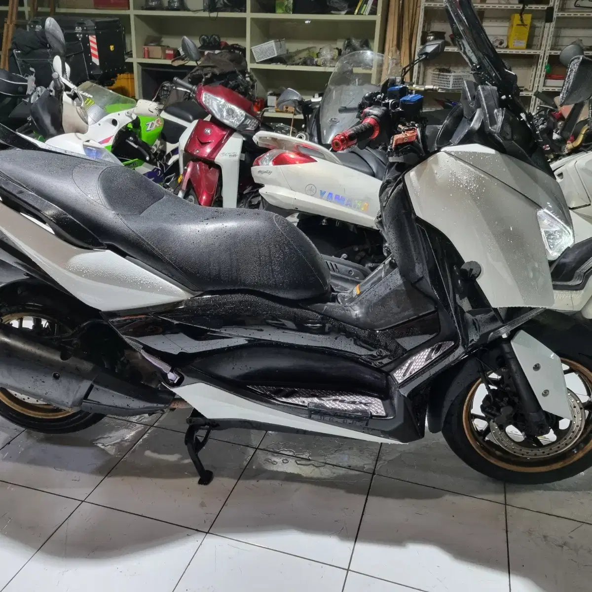 20년식 xmax300cc 부산경남창원울산거제 중고 오토바이 빅스쿠터