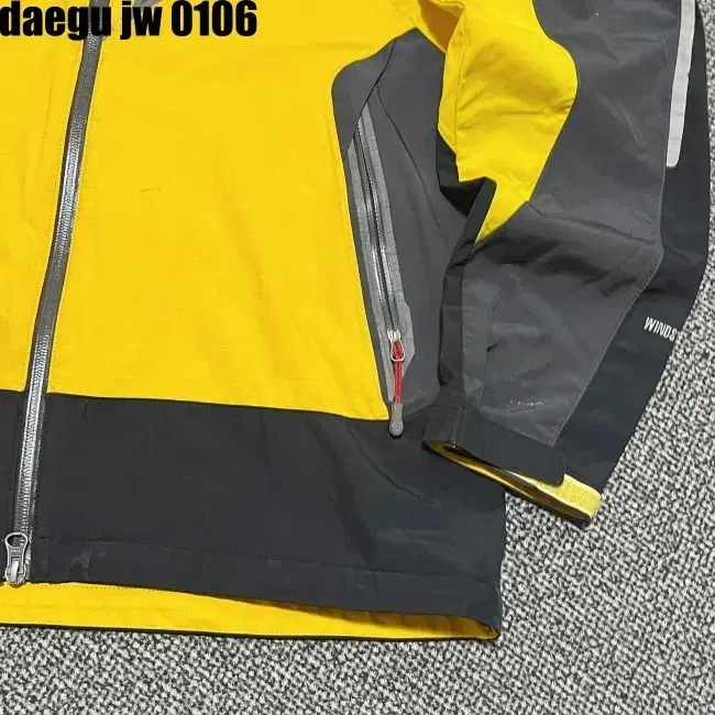 100 THE NORTH FACE JACKET 노스페이스 자켓