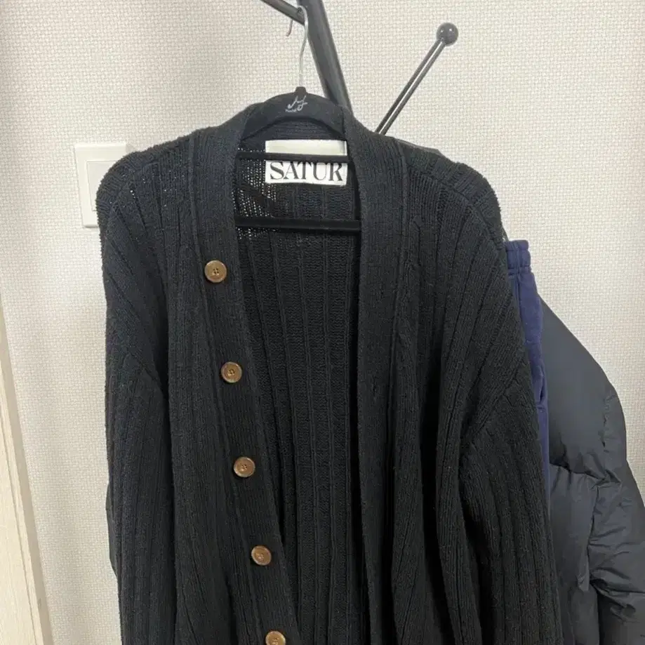 새터 파로가디건 XL Satur faro cardigan black XL