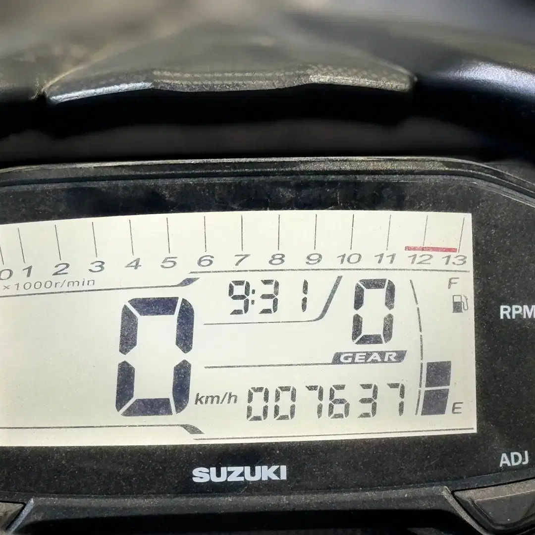 스즈키 gsxr125 2019년 / 7천키로수 / 앞뒤블박 판매합니다