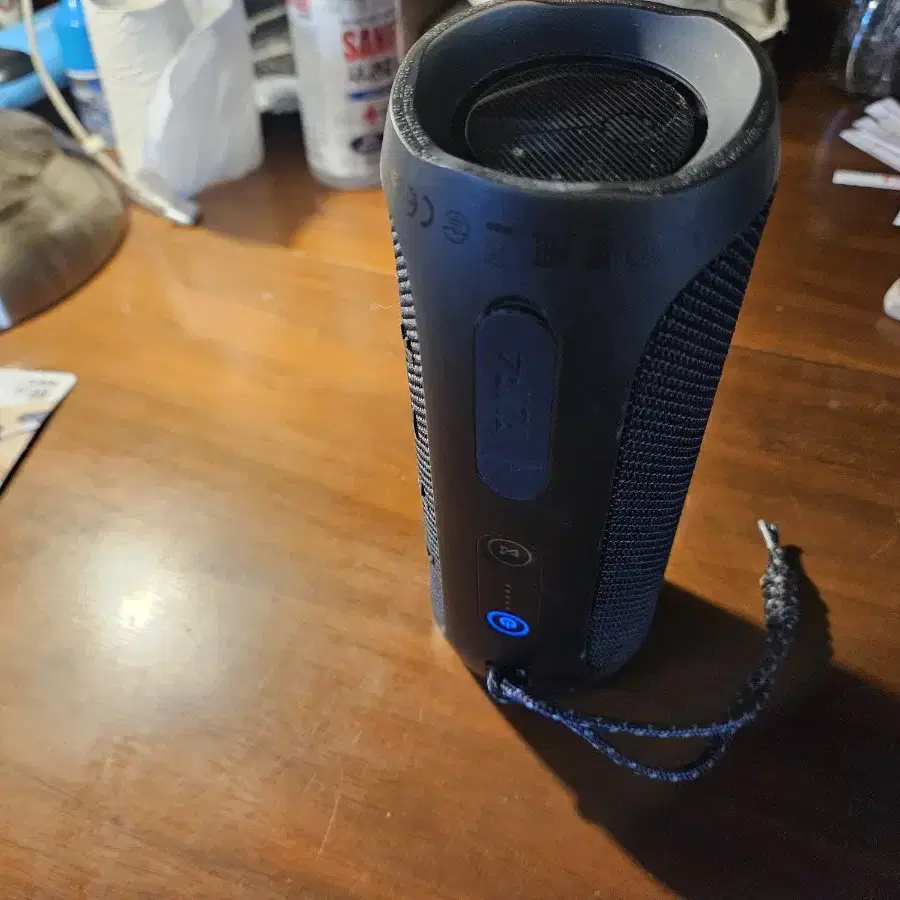 JBL flip4