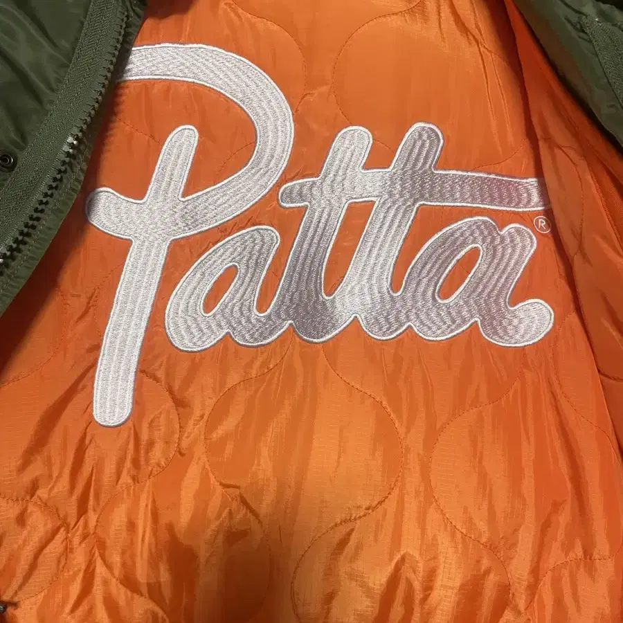 (XL) 파타 알파 콜라보 자켓 patta alpha