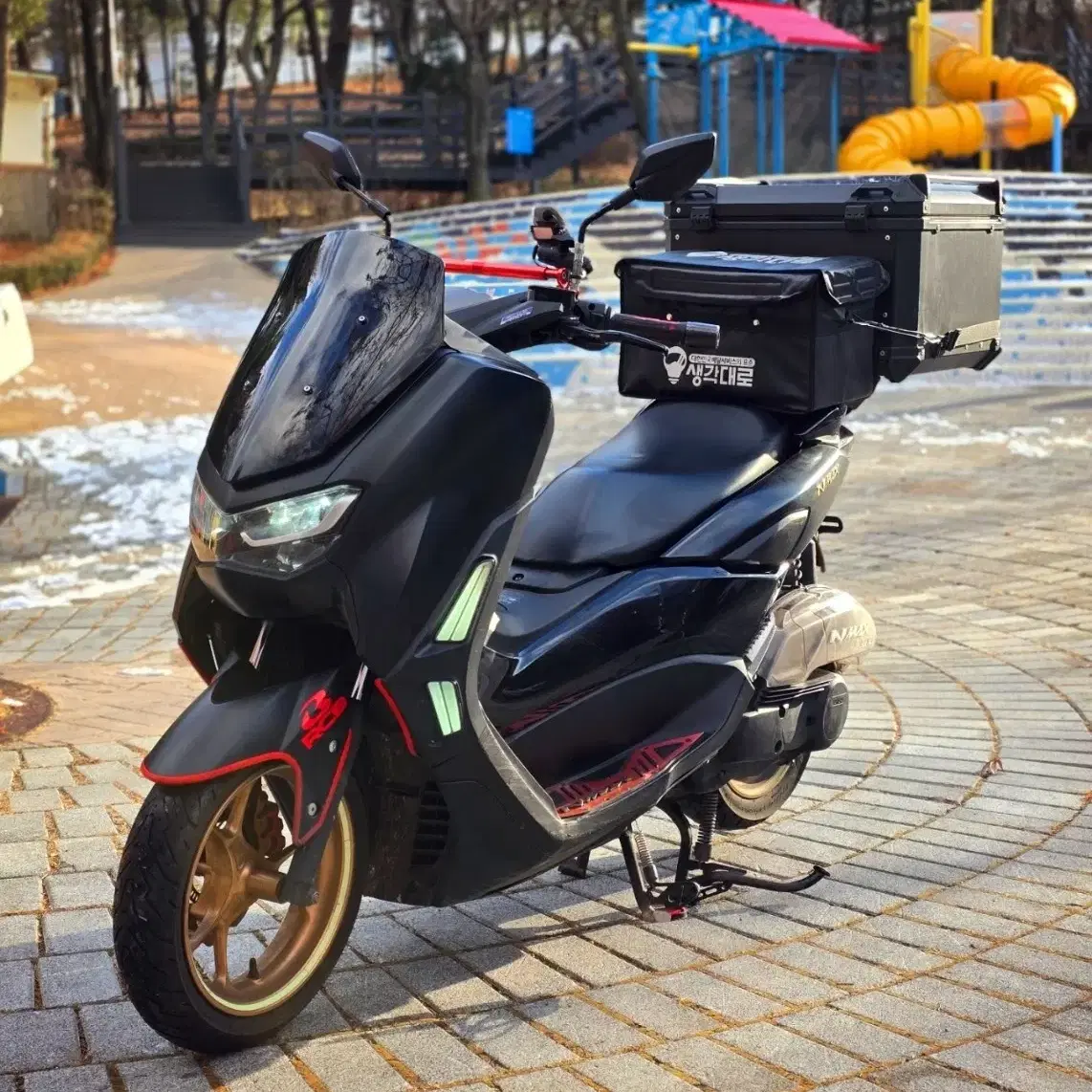 22년식 NMAX125 ABS 배달세팅 팝니다