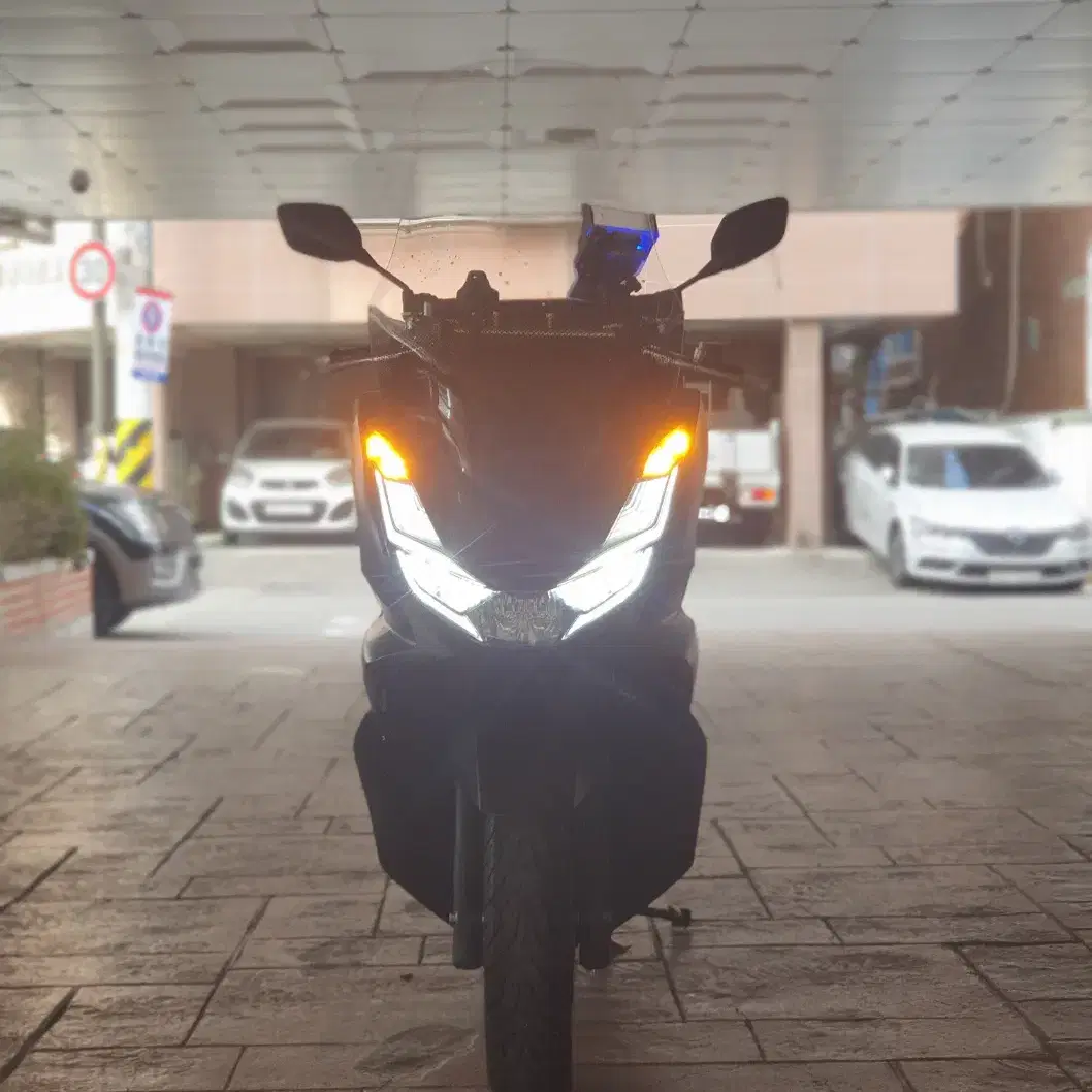 [혼다]PCX125 21년식 4만KM 알탑,스크린 ABS차량 판매합니다