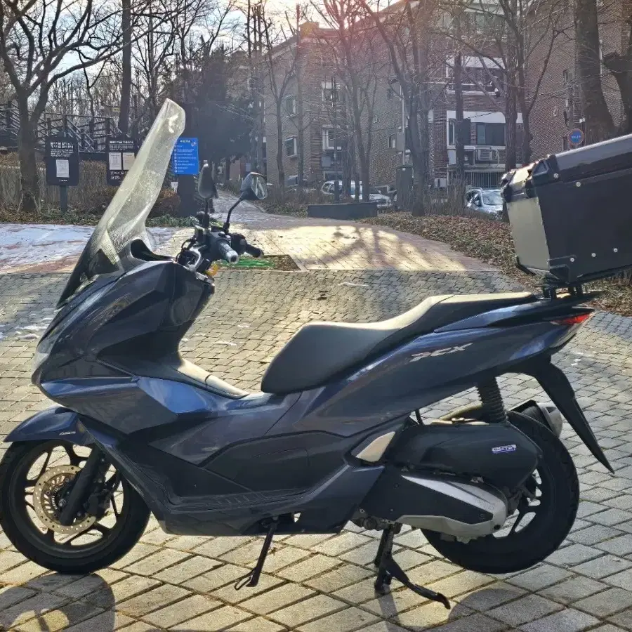 22년식 PCX125 ABS배달세팅 팝니다