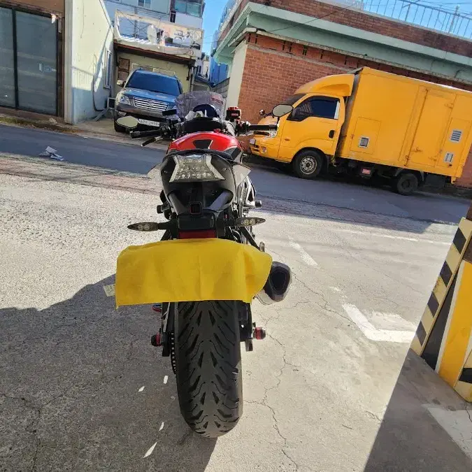 BMW S1000R