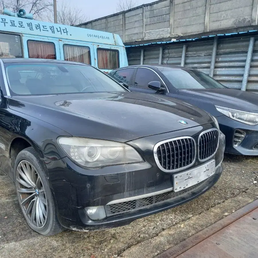 bmw 7시리즈 f01 f02  부품차 판매 750Li 8기통