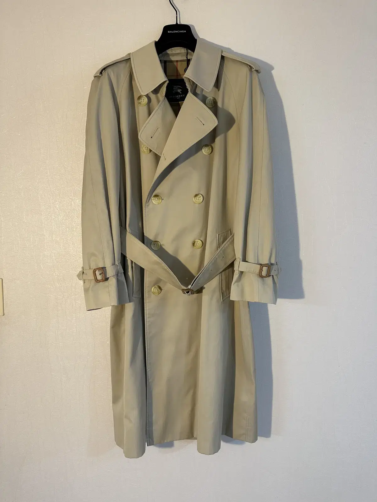 Burberry gabardine double trench coat san in England