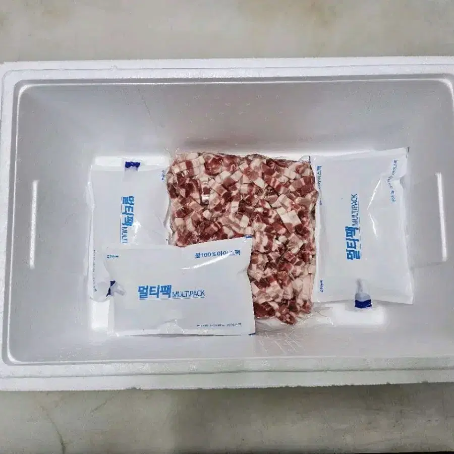 블럭 삼겹살 1kg 벽돌 큐브 냉삼 구이용 찌개용 간편하게 조리