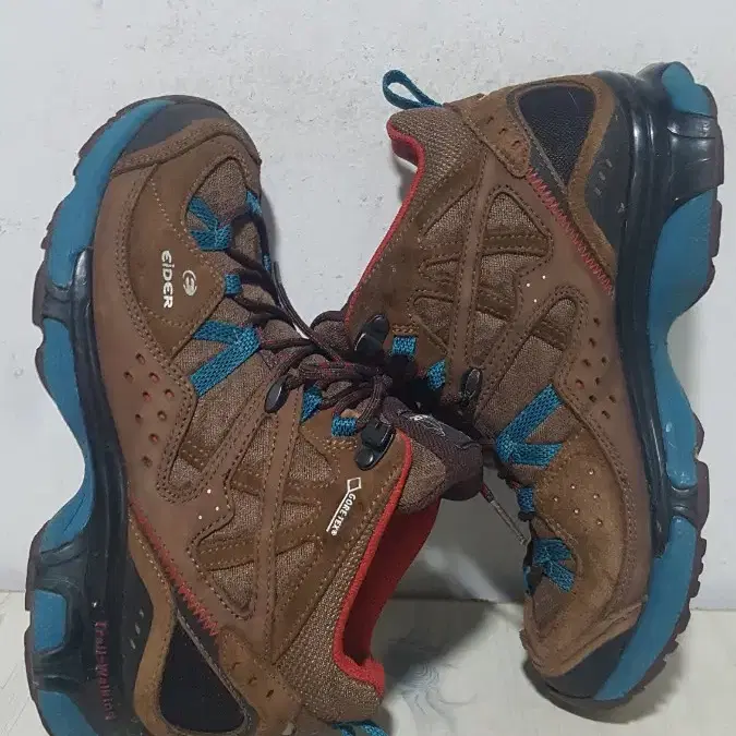 택포 235~240 아이더/블랙야크 GORE-TEX 등산화 2 켤레!