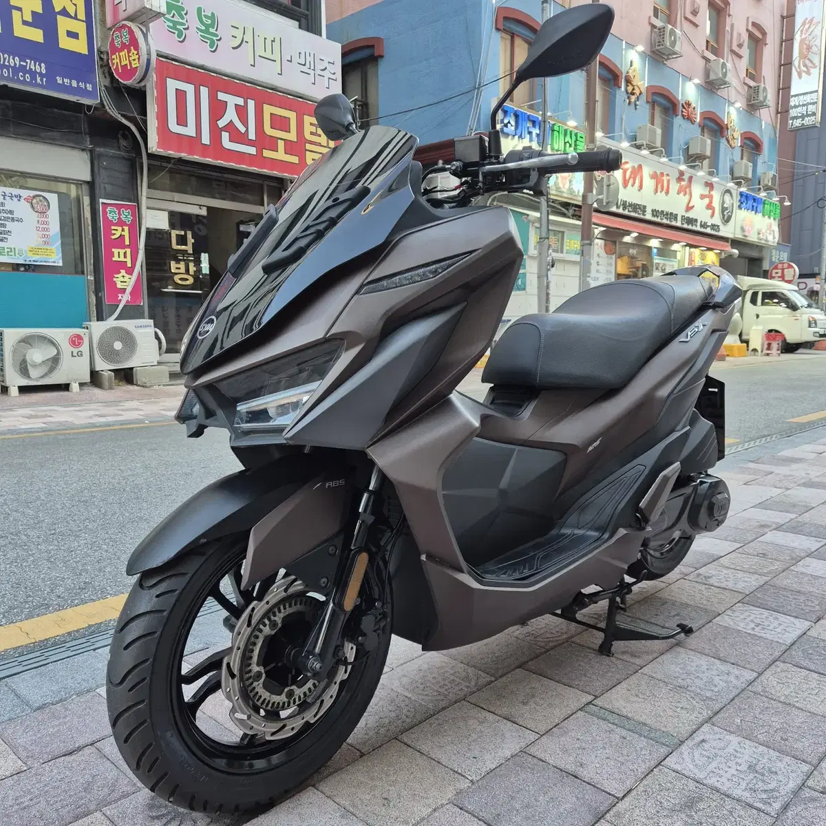 센터판 S급 SYM VSX125 판매합니다.