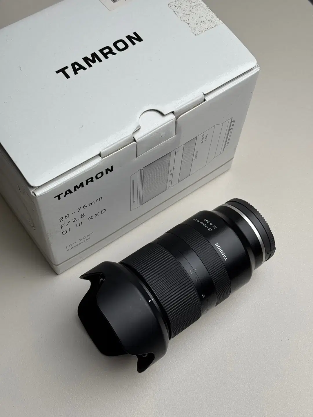 탐론 28-75mm F2.8 소니마운트