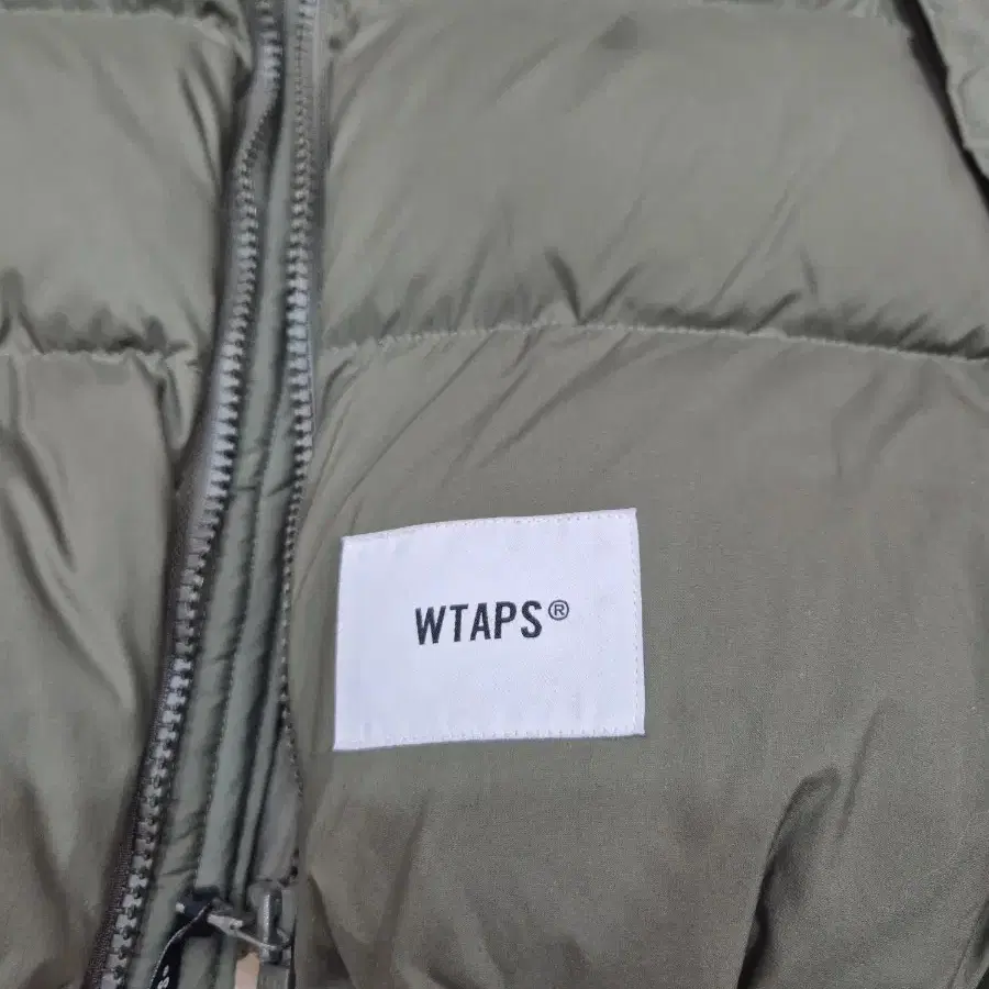 WTAPS 비부악 패딩 베스트 올리브 (3사이즈)