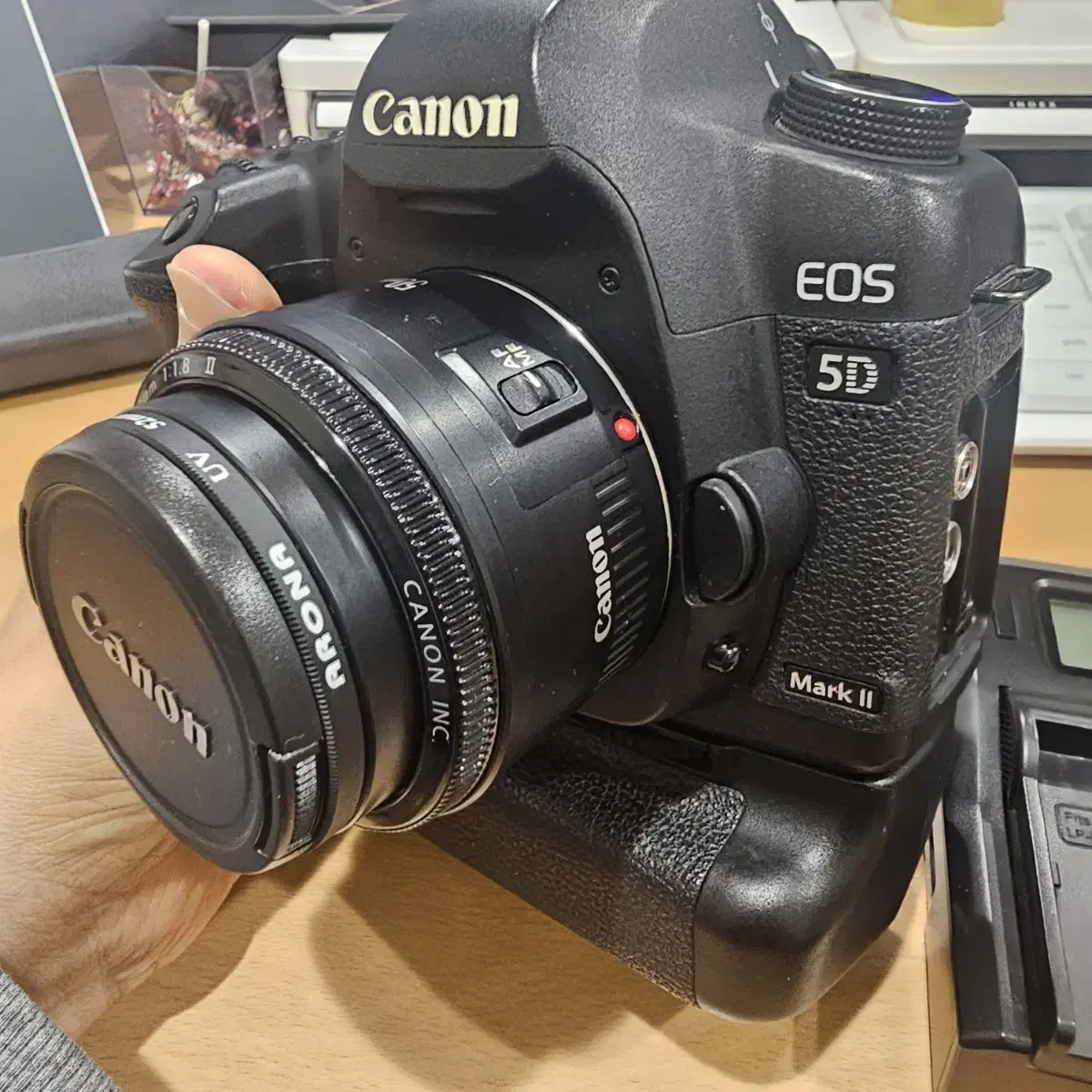 캐논 5D MARK2 + 세로그립 + 쩜팔