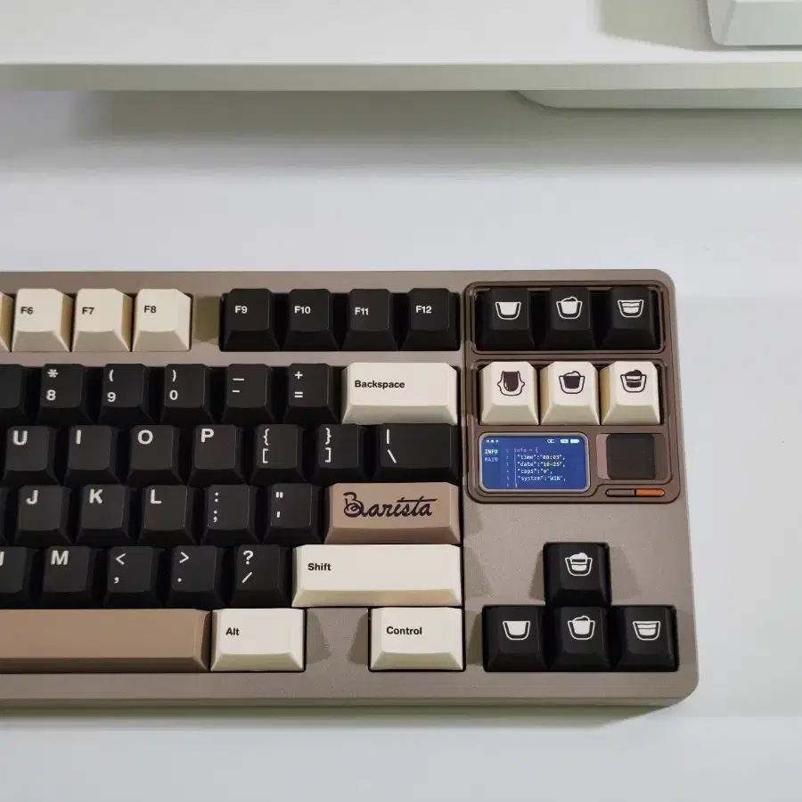 qk80mk2 WKL 밀크티 커스텀 키보드