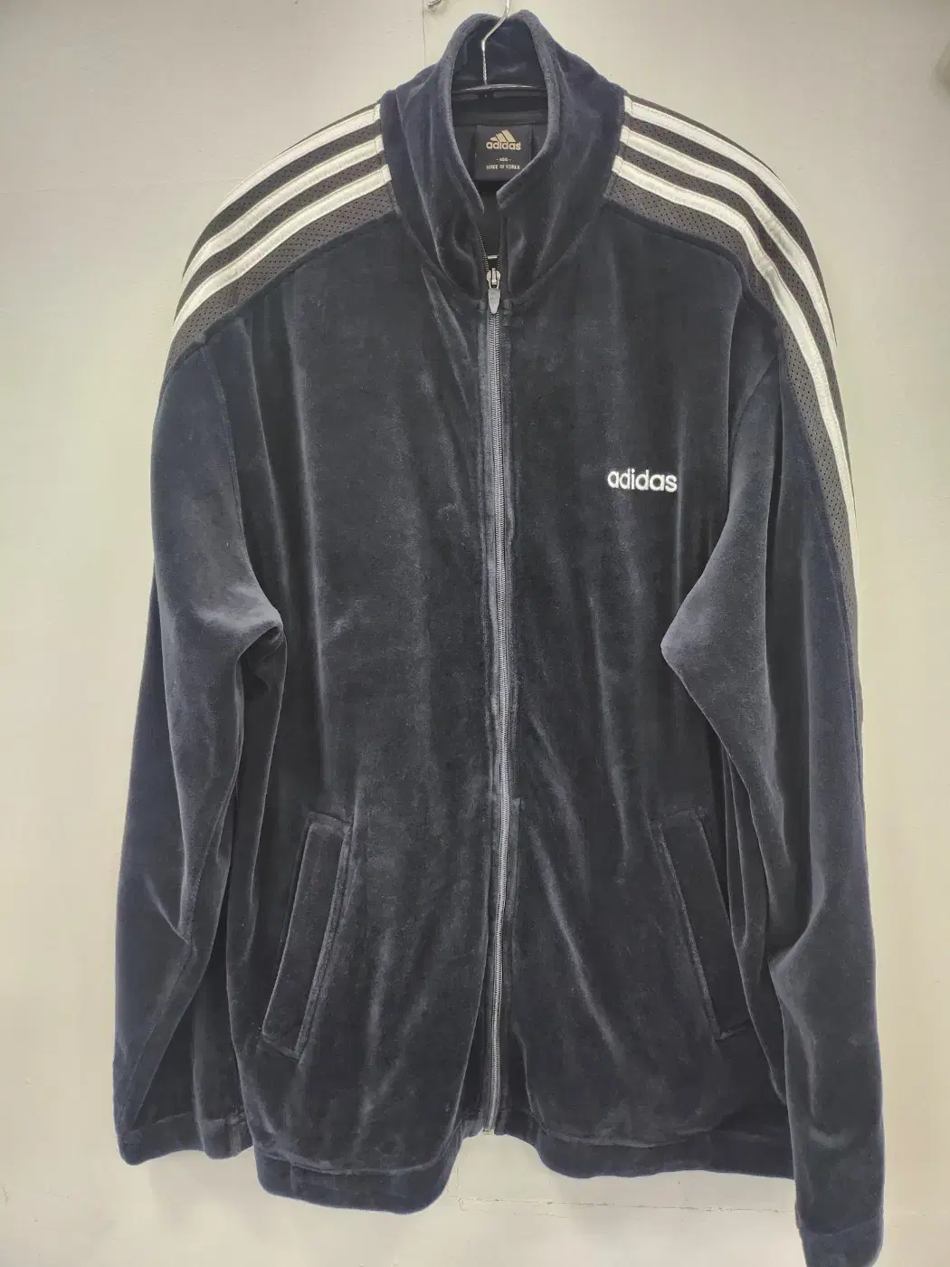 아디다스 벨벳 Adidas Vel Suit Jersey 벨로이 수트 져지