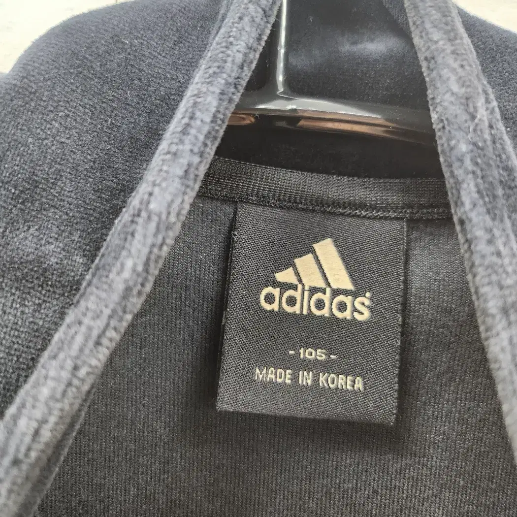 아디다스 벨벳 Adidas Vel Suit Jersey 벨로이 수트 져지