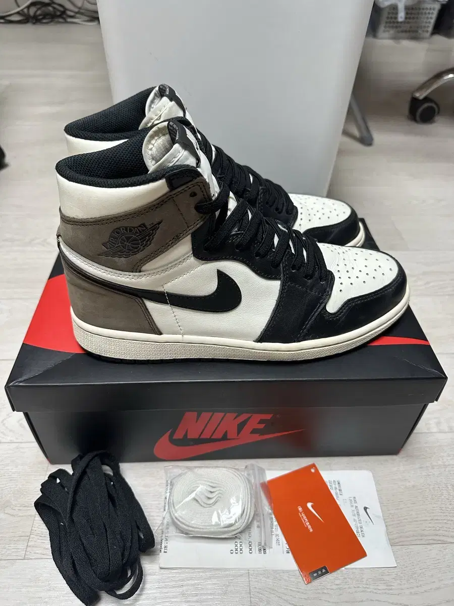 [Genuine] Jordan 1 High Dark Mocha OG