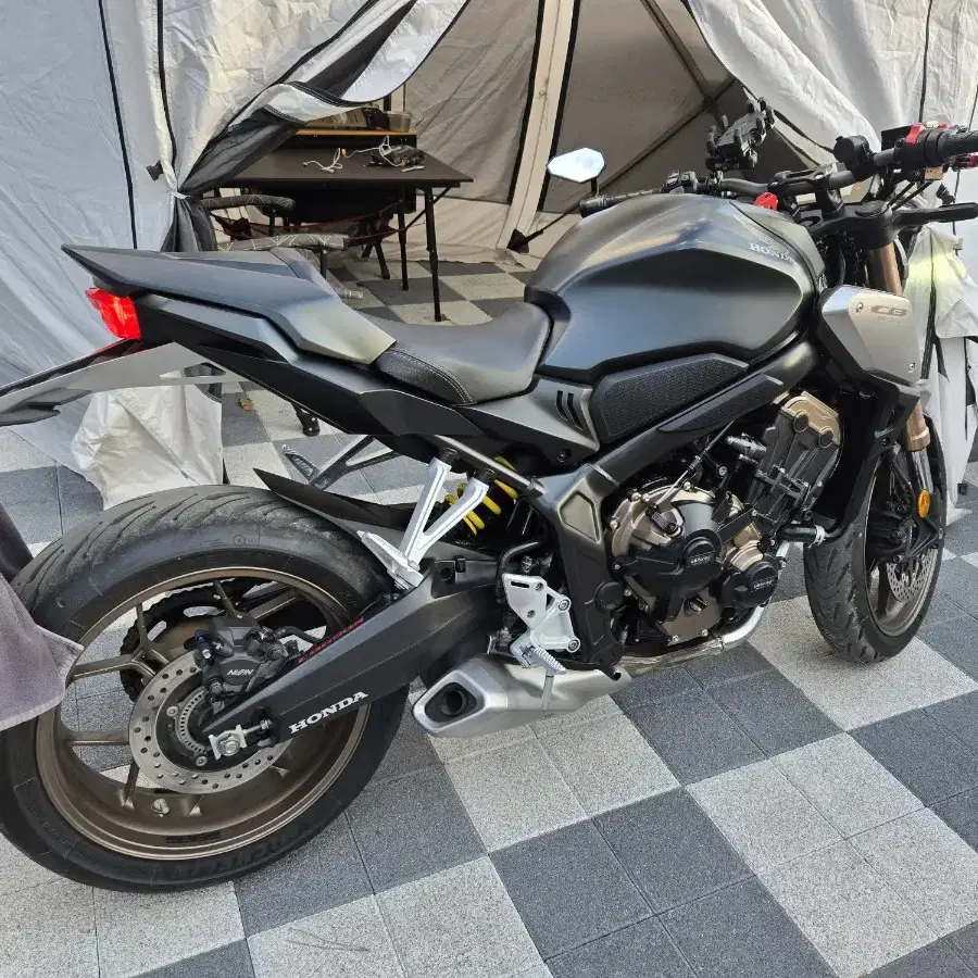 2022년 혼다cb650r