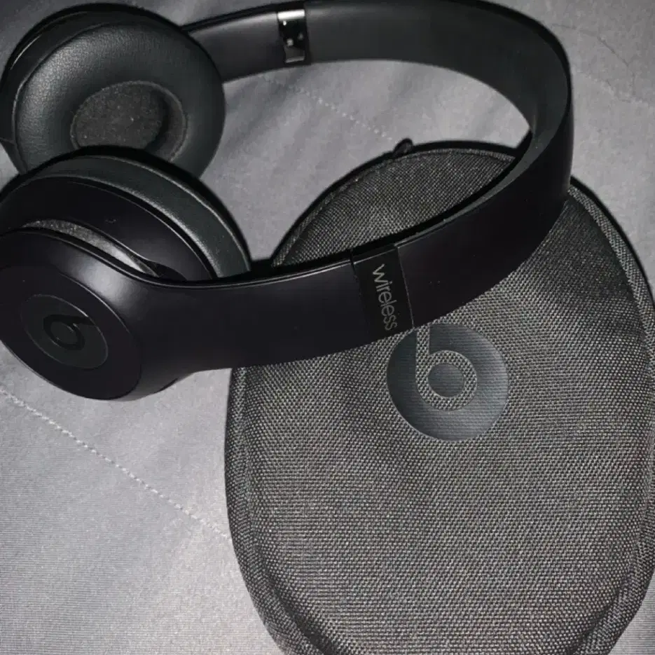 Beats solo3 wireless 비츠솔로와이어리스 헤드셋(블랙) 판