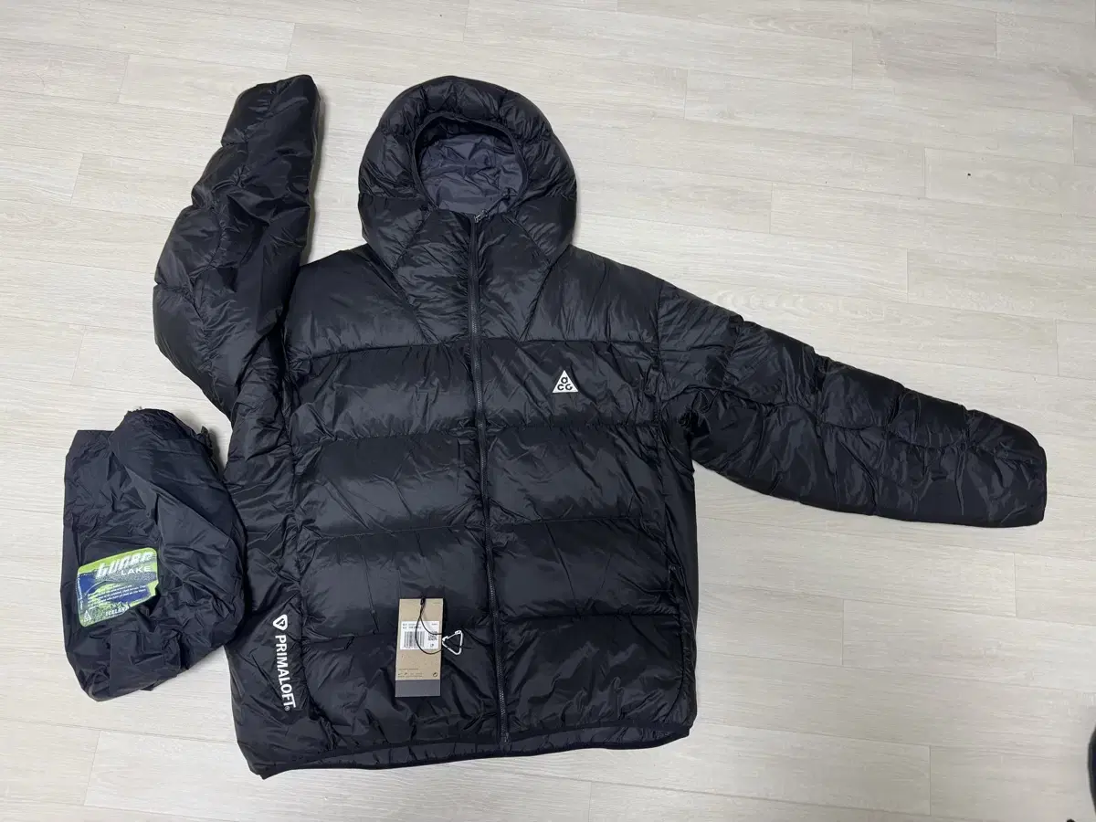 2XL/XXL 나이키 ACG 루나레이크 패딩 블랙