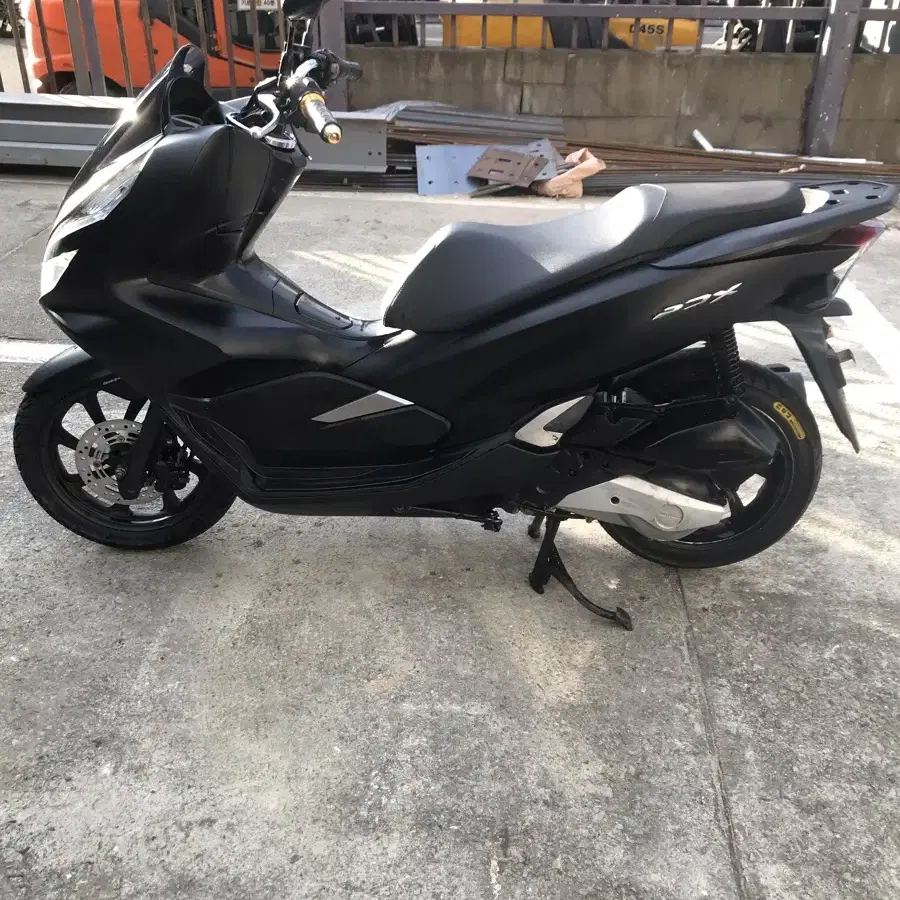 19년식 pcx125팝니다