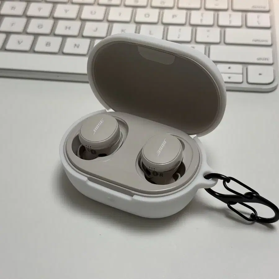 (s급) Bose QuietComfort Earbuds 2024 보코