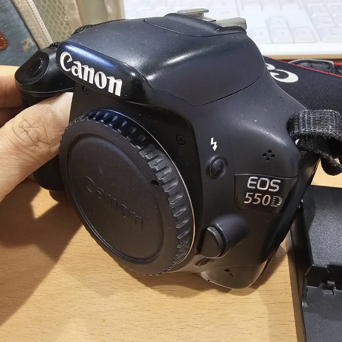 캐논 550D 바디