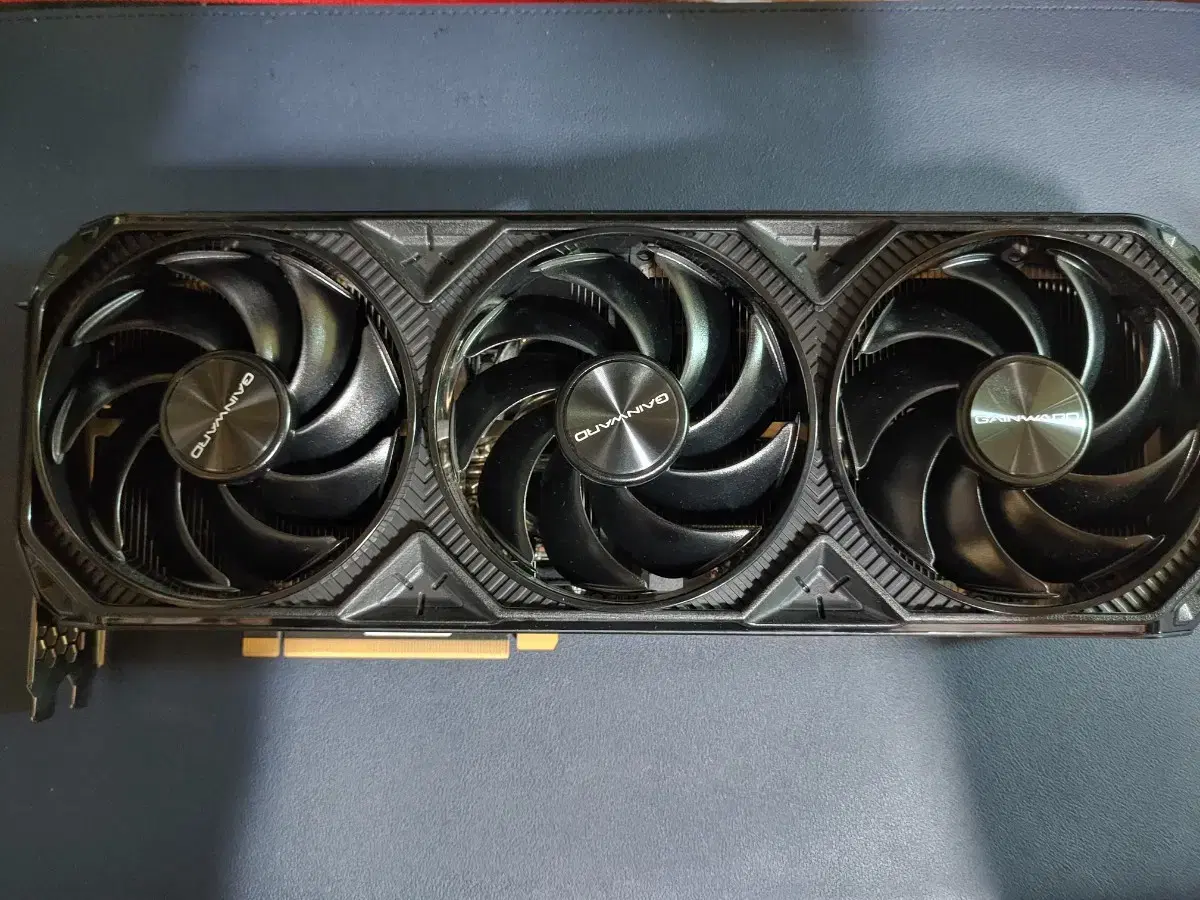 rtx 4080 super 게인워드 팬서 oc