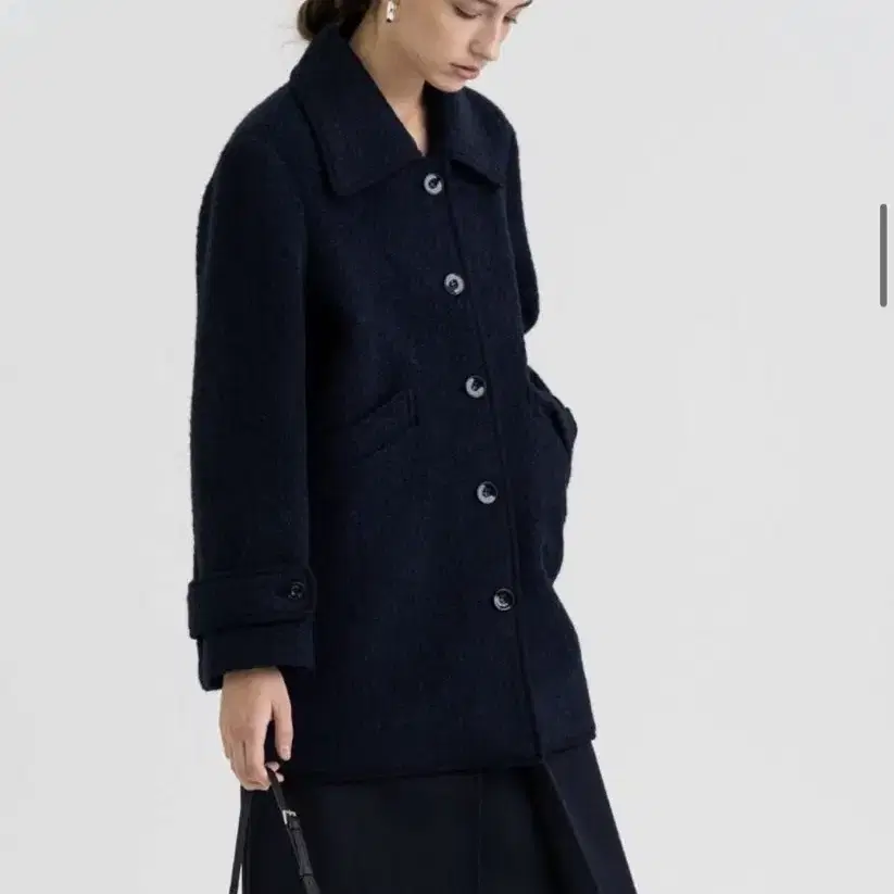 킨더살몬 Woolly Half Coat Navy