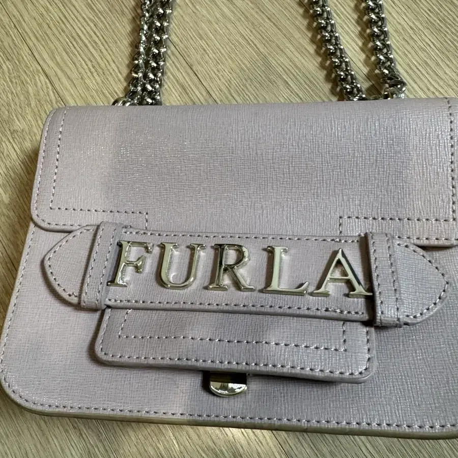 Furla 훌라 체인백