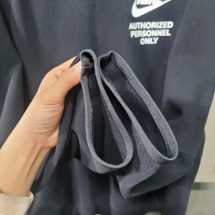 NIKE 나이키 그래픽 플리스 크루 맨투맨 2XL110