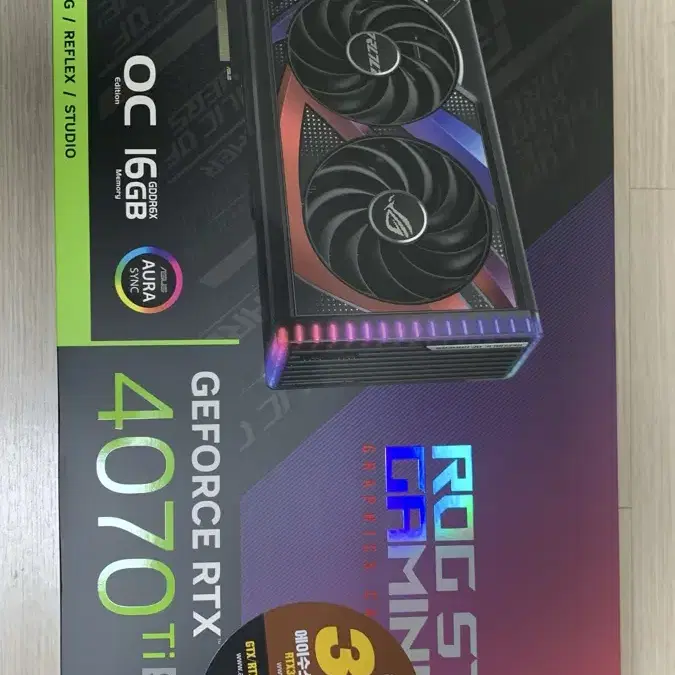 ASUS ROG STRIX RTX 4070 Ti SUPER 팝니다.