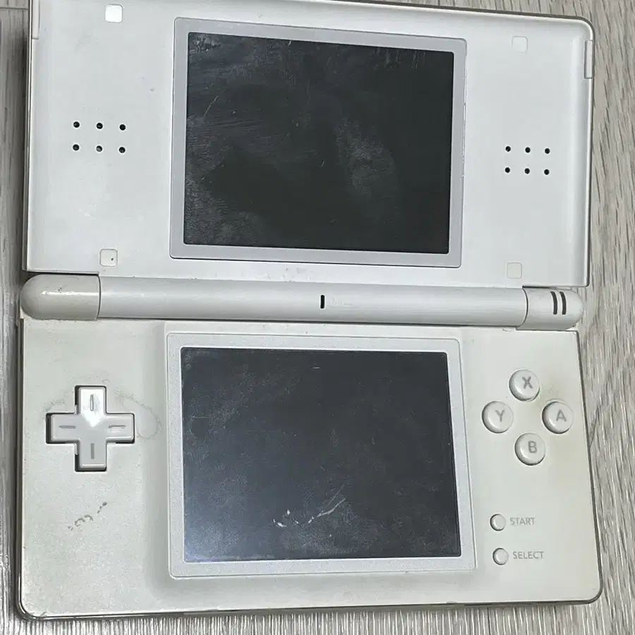 닌텐도 ds lite + tt칩